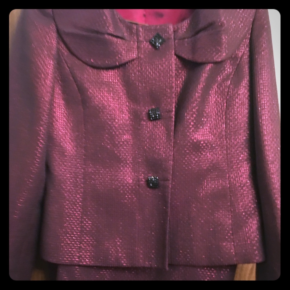 Kasper Burgundy Suite size 6